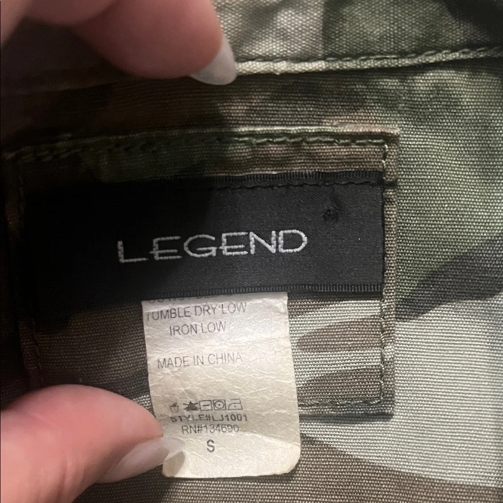 Camouflage Button-Down Utility Shirt - Green Camo - Picture 5 of 5
